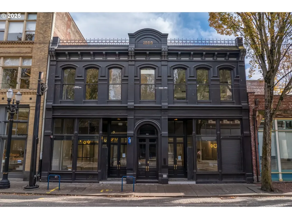 220 SW 1st Avenue Portland OR 97204