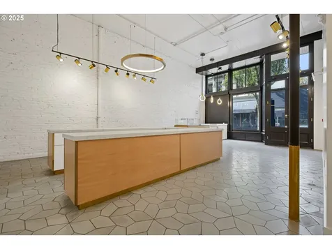 220 SW 1st Avenue Portland OR 97204
