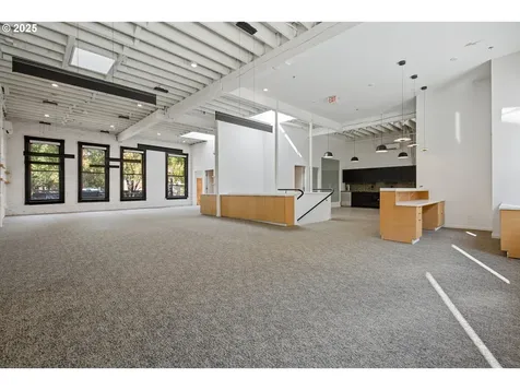 220 SW 1st Avenue Portland OR 97204
