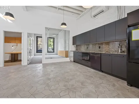 220 SW 1st Avenue Portland OR 97204