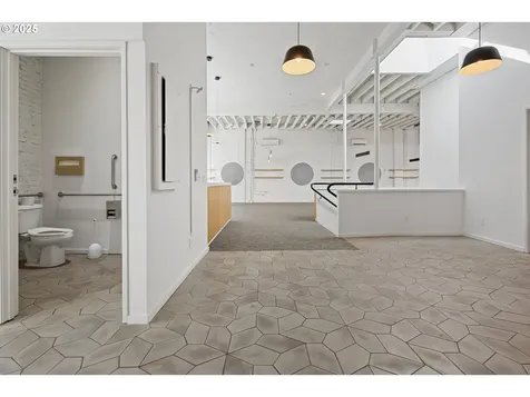 220 SW 1st Avenue Portland OR 97204