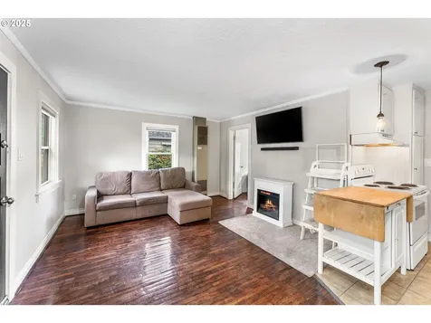 22986 SW Main Street Sherwood OR 97140