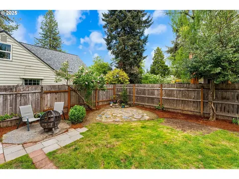 22986 SW Main Street Sherwood OR 97140