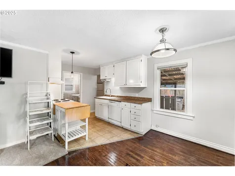 22986 SW Main Street Sherwood OR 97140