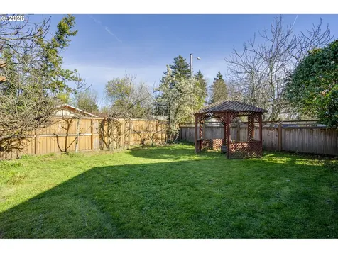 17125 SE Stephens Street Portland OR 97233