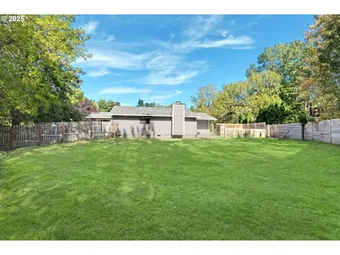 5757 SW 50th Drive Portland OR 97221