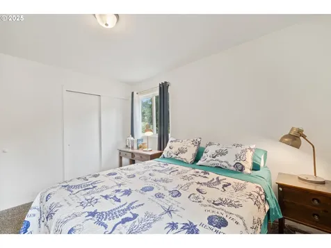 1960 Alder Cove Road Netarts OR 97143