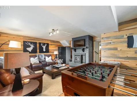 1960 Alder Cove Road Netarts OR 97143