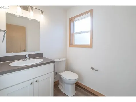 51685 Rose Street Blue River OR 97413