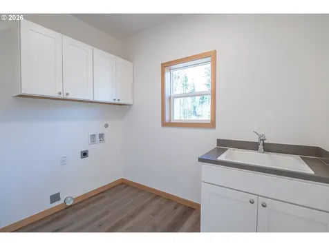 51685 Rose Street Blue River OR 97413