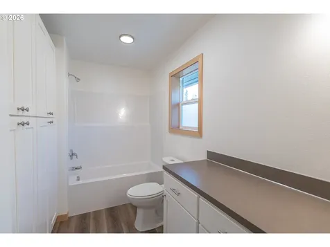 51685 Rose Street Blue River OR 97413