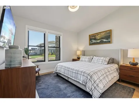 5904 SE Mcinnis Street Hillsboro OR 97123