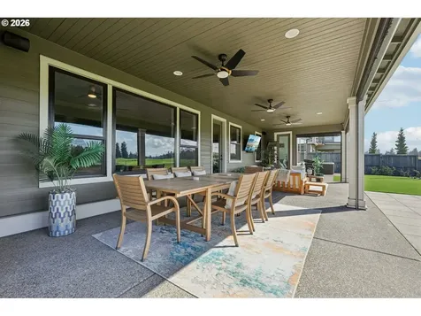 5904 SE Mcinnis Street Hillsboro OR 97123