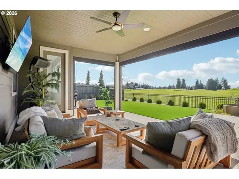 5904 SE Mcinnis Street Hillsboro OR 97123