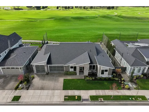 5904 SE Mcinnis Street Hillsboro OR 97123