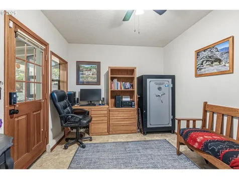 1269 King Road Winlock WA 98596