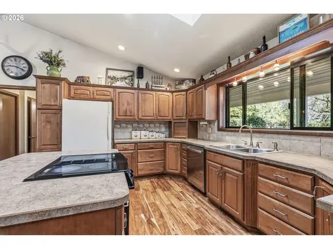 1269 King Road Winlock WA 98596