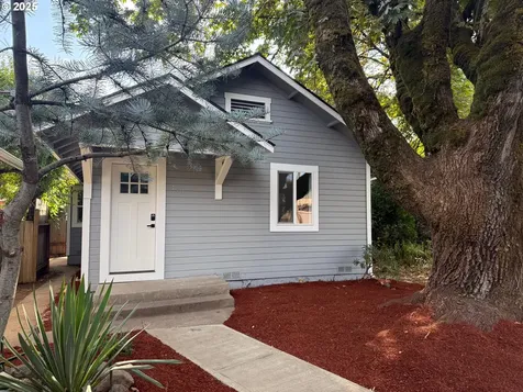 461 Blair Boulevard Eugene OR 97402