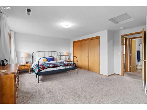 15302 NE 88th Street Vancouver WA 98682