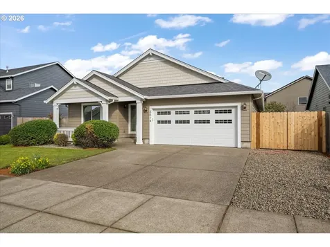 3614 Sweetwater Avenue Woodburn OR 97071