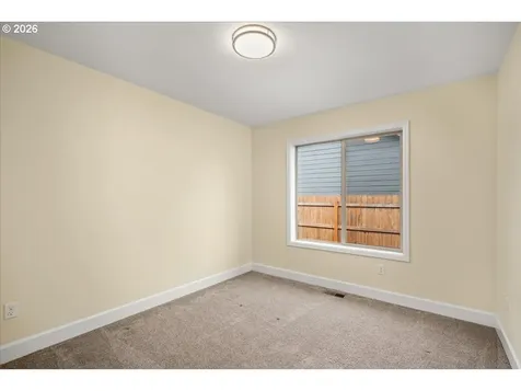 3614 Sweetwater Avenue Woodburn OR 97071