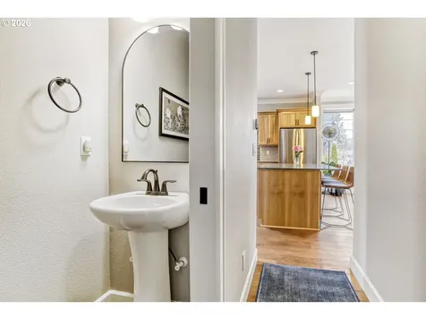 8625 N Endicott Avenue Portland OR 97217
