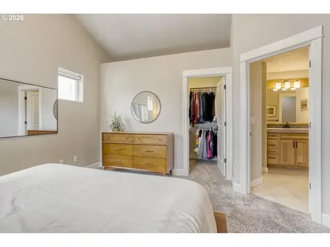8625 N Endicott Avenue Portland OR 97217