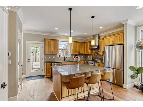 8625 N Endicott Avenue Portland OR 97217