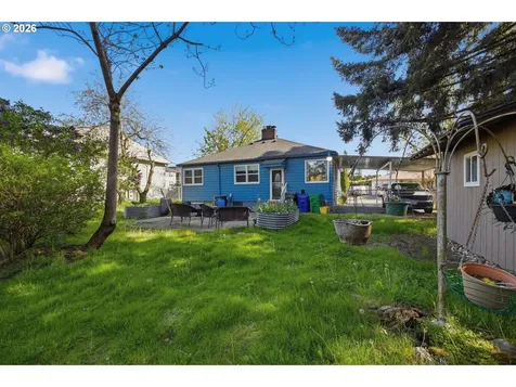 12101 SE Lincoln Street Portland OR 97216