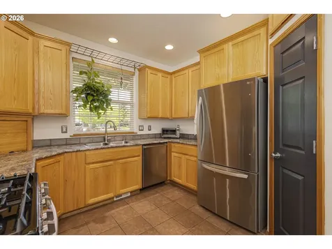 1450 NE Kerry Court Mcminnville OR 97128