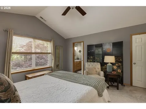 1450 NE Kerry Court Mcminnville OR 97128