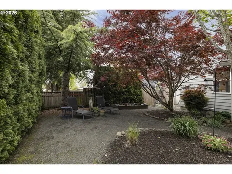 1450 NE Kerry Court Mcminnville OR 97128