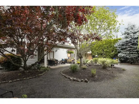 1450 NE Kerry Court Mcminnville OR 97128