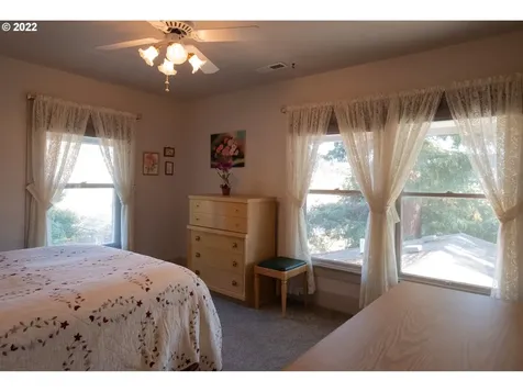 510 Jones Road Roseburg OR 97471