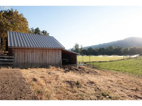 510 Jones Road Roseburg OR 97471