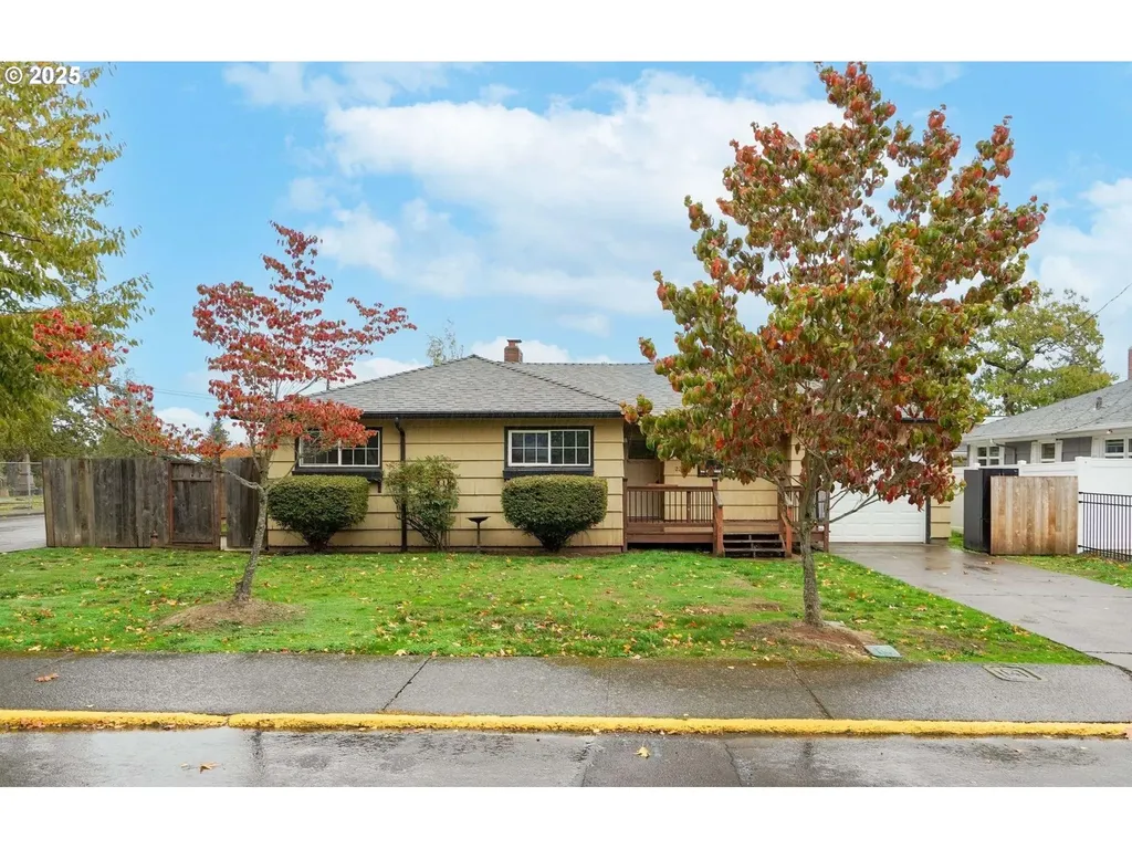 2310 Mountain View Drive S Salem OR 97302