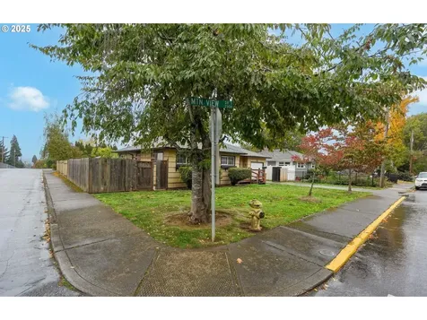 2310 Mountain View Drive S Salem OR 97302
