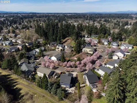 10301 NE 20th Circle Vancouver WA 98664