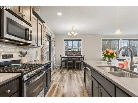52171 Casswell Drive Scappoose OR 97056