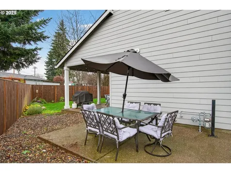 52171 Casswell Drive Scappoose OR 97056