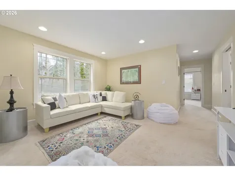 1862 E 43rd Avenue Eugene OR 97405