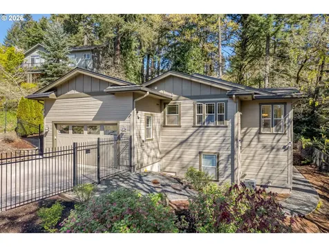 1862 E 43rd Avenue Eugene OR 97405