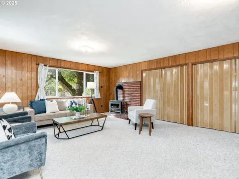 1014 NE 18th Street Mcminnville OR 97128