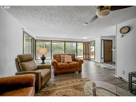 2341 NE 35th Street Lincoln City OR 97367