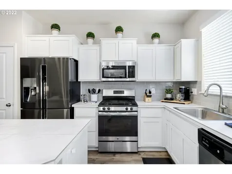 12955 SE 156th Avenue Happy Valley OR 97086