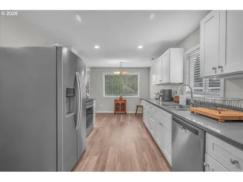 1461 NE 12th Avenue Hillsboro OR 97124