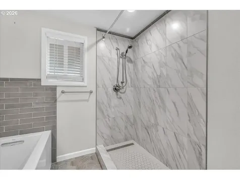 1461 NE 12th Avenue Hillsboro OR 97124