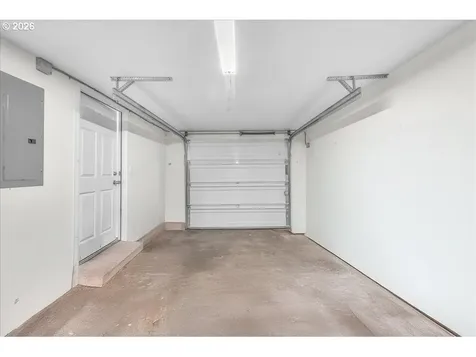 1461 NE 12th Avenue Hillsboro OR 97124