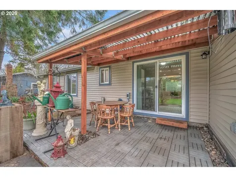 1461 NE 12th Avenue Hillsboro OR 97124