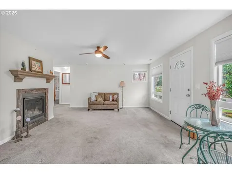 1461 NE 12th Avenue Hillsboro OR 97124